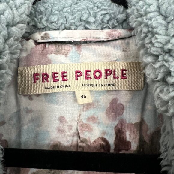 Free People Long Sherpa Coat Teddy Blue Floral Lined XS - Picture 2 of 6